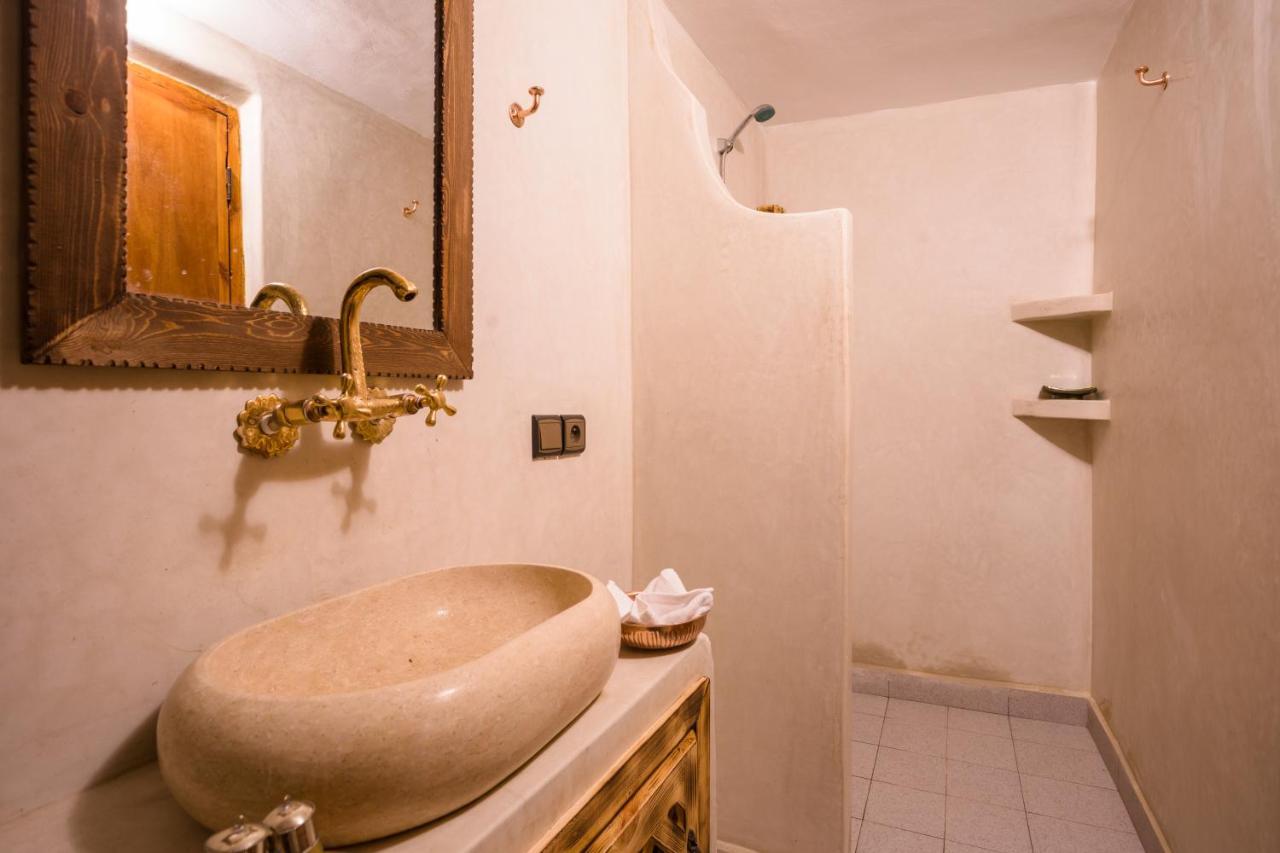 Riad Tumast Ait Slimane Bagian luar foto