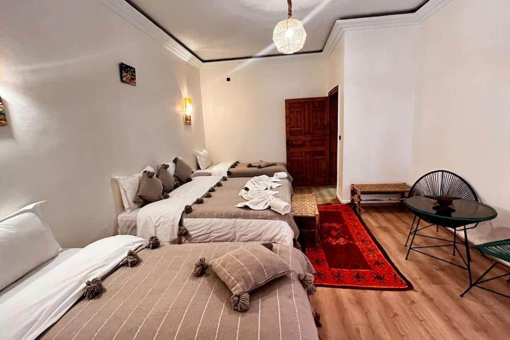 Riad Tumast Ait Slimane Bagian luar foto
